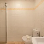 Door To The Sun - Happy Apartment