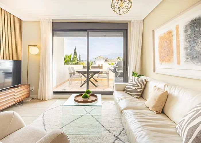 Door To The Sun - Happy Apartment *