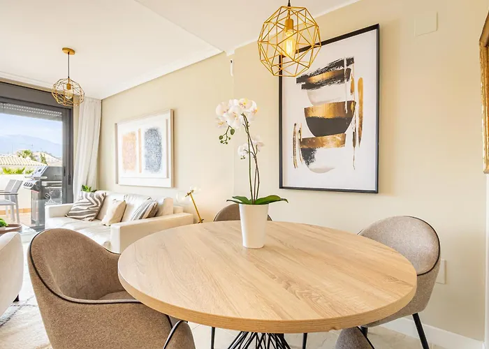 Door To The Sun - Happy Apartment Estepona